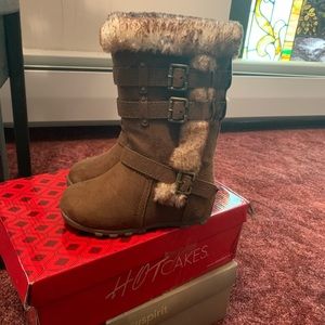 Kids winter boots